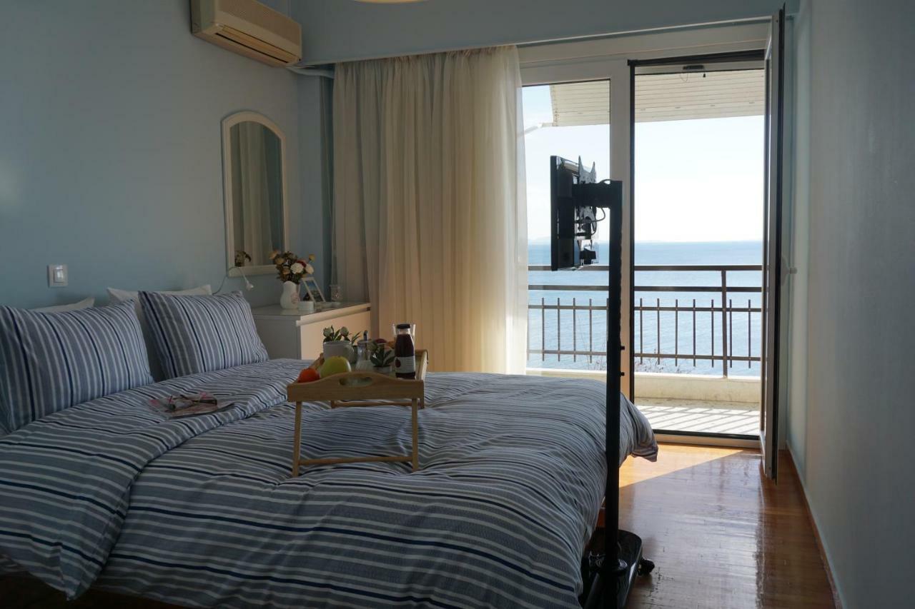 Seaview Apartment Piraeus Exterior photo